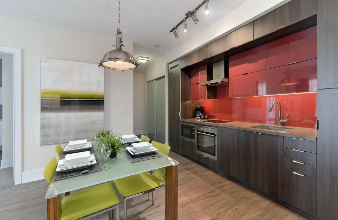Delsuites - 300 Front Street - 30 Night Stays Toronto Eksteriør billede